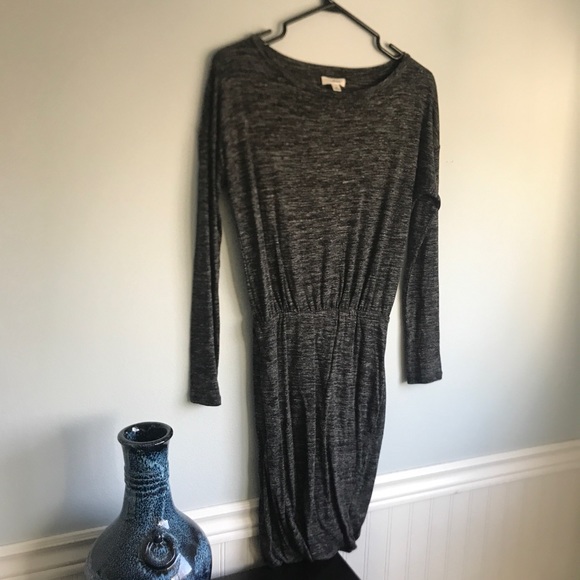 Aritzia Wilfred Bercot Long-sleeve Charcoal Grey Dress. Women’s size XS - Picture 3 of 9